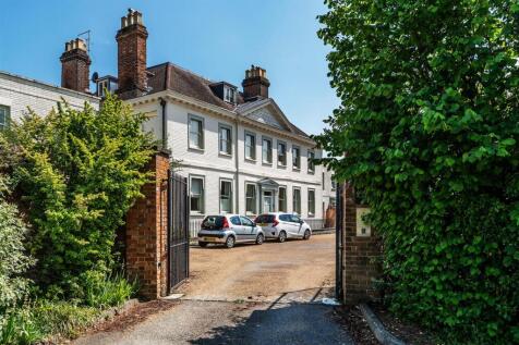 5-Ashtead-Lodge-19.jpg