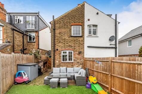 9-Rectory-Lane-10.jpg
