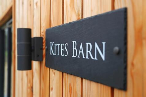 LowerDuxhFm-KitesBarn-Jan25-9267.jpg