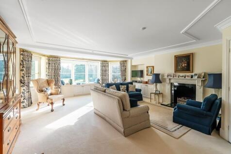 8-Burford-Lodge-1.jpg
