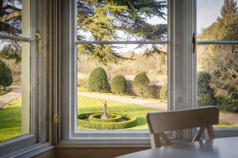 8-Burford-Lodge-12.jpg
