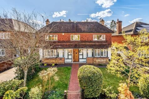 20-Deepdene-Avenue-11.jpg