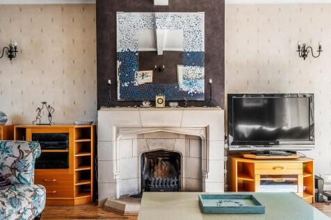 20-Deepdene-Avenue-23.jpg