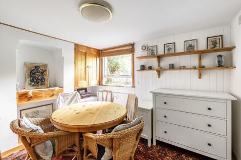 2-Humphreys-Cottage-7.jpg