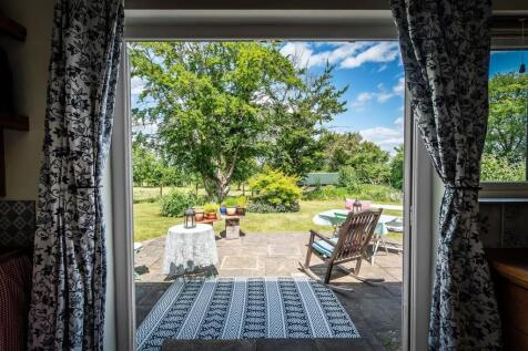 The-Bungalow-17.jpg