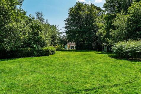 Five-Oaks-exteriors-8.jpg