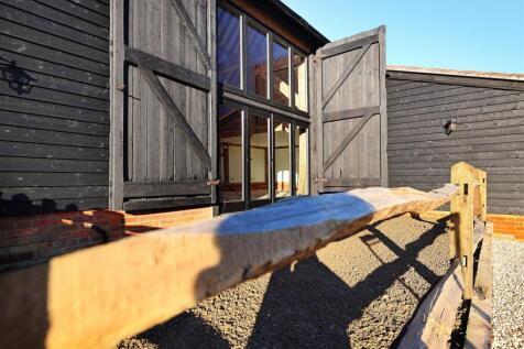 LowerDuxFm-WilliamsBarn-Jan25-0353.jpg