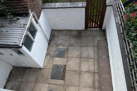 Courtyard.jpg