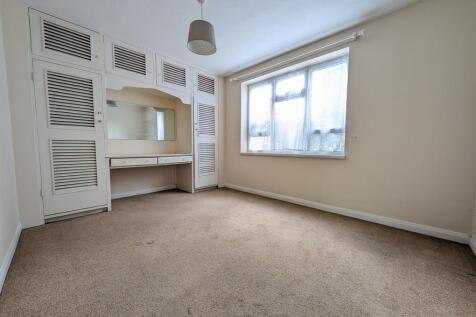 BEST Bedroom 1.jpg