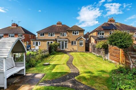 24-Oakdene-Close-23.jpg
