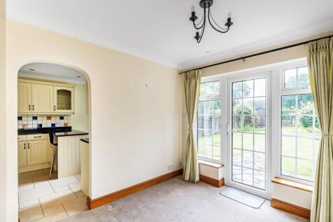24-Oakdene-Close-12.jpg