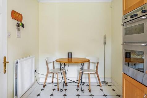 10-Redcote-Place-3.jpg