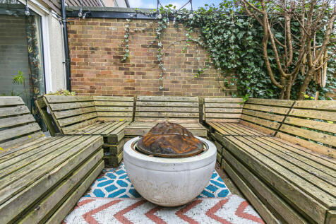 Garden seating