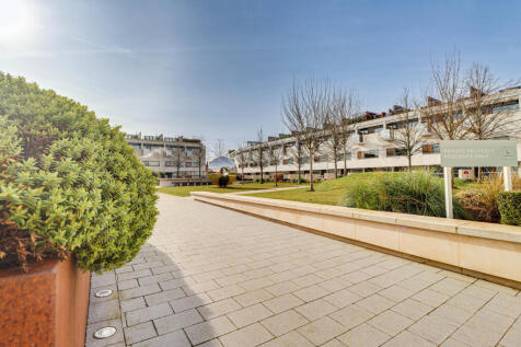 Communal Grounds