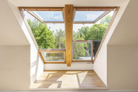 Loft window