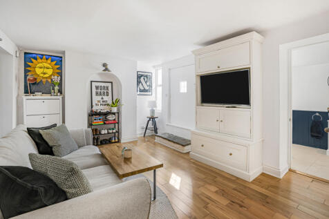 Living/Kitchen