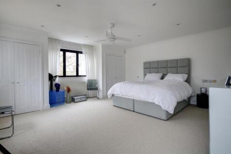 Main Bedroom.jpg
