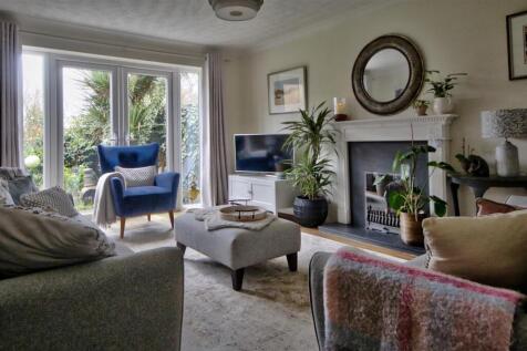 Sitting Room: