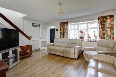 Sitting Room 2.jpg