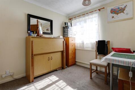 Bedroom 2.jpg