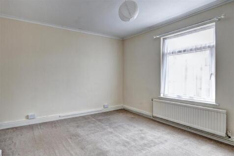 Bedroom 1: