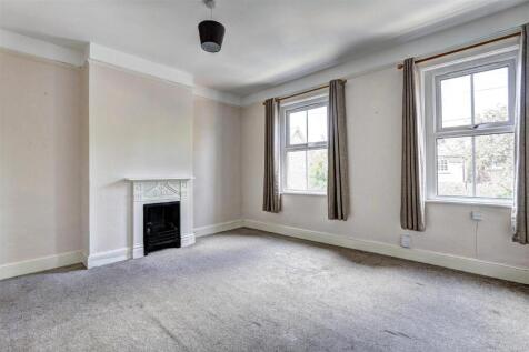 Bedroom 1.jpg