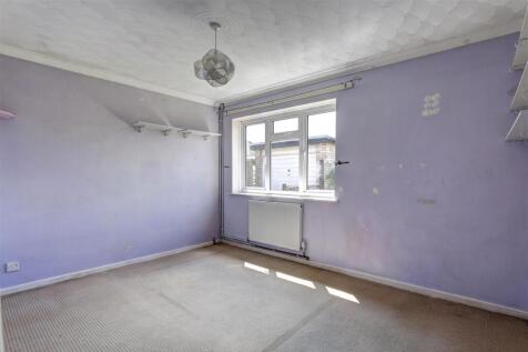 Bedroom 2.jpg