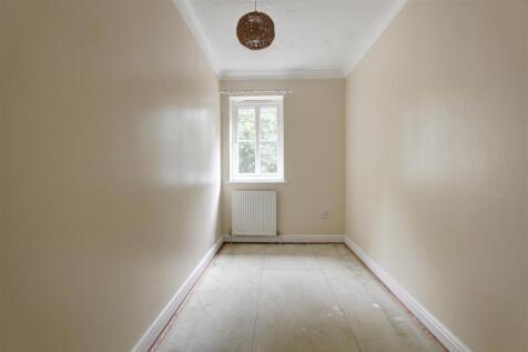Bedroom 2.jpg