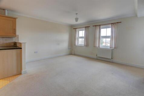 Living Area 2.jpg