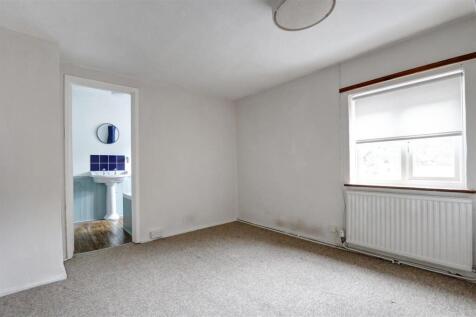 Bedroom 2.jpg