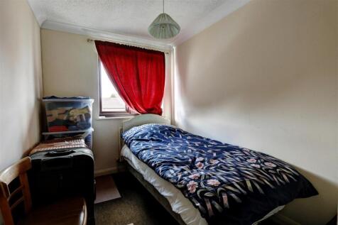 Bedroom 3.jpg