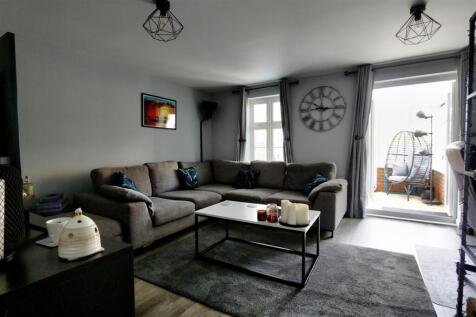 Sitting Room 2.jpg