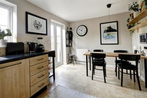 Kitchen &amp; Breakfast Room.jpg