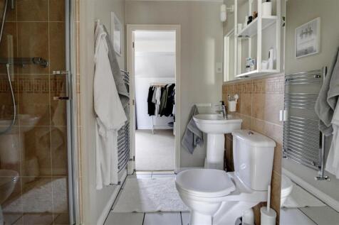 Jack n Jill Shower Room.jpg