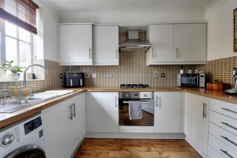 Kitchen.jpg
