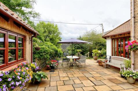 Terrace.jpg