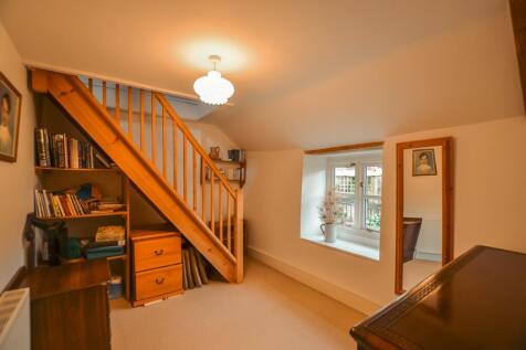 Priors Barn TPS Bodmin 01208 74182-05