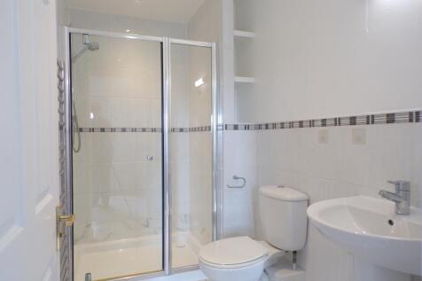 7 Ensuite