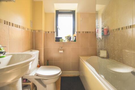 92 No TPS Bodmin 01208 74182-2