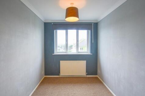 82 Queens Crescent TPS Bodmin Branch 01208 74182 -