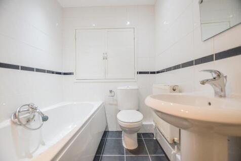 82 Queens Crescent TPS Bodmin Branch 01208 74182 -