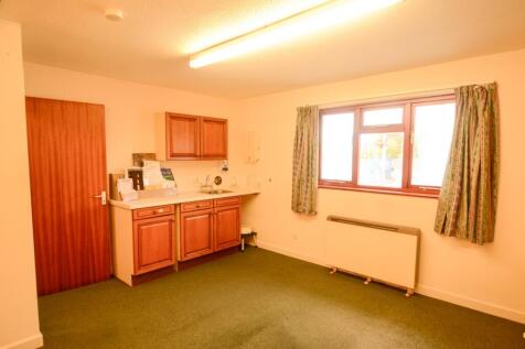 St Kew Commercial TPS Bodmin Branch 01208 74182 -7