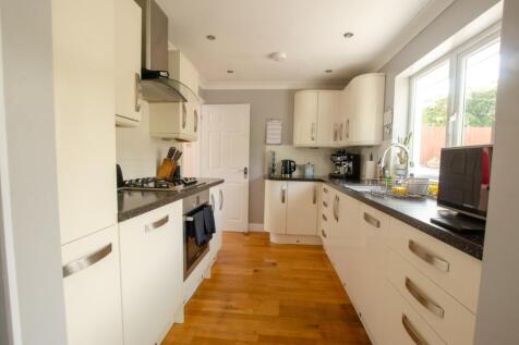 10 Lanhydrock View TPS Bodmin Branch 01208 74182 -