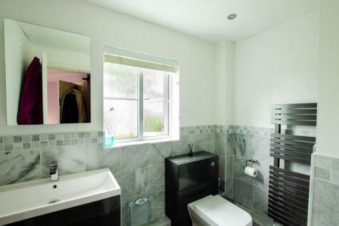 49 Kestell Park TPS Bodmin - 01208 74182-9