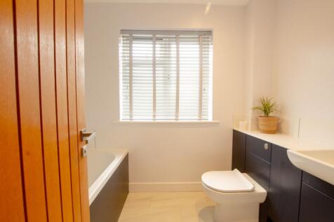 2 Mayfield Close TPS Bodmin Branch 01208 74182 -04