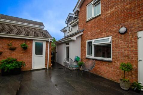 2 Mayfield Close TPS Bodmin Branch 01208 74182 -33