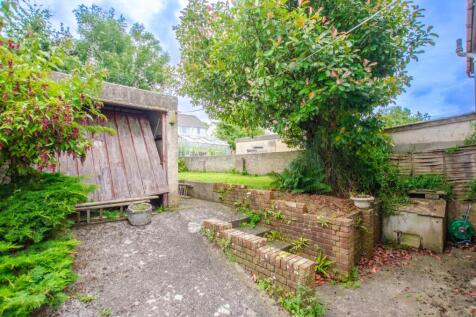 69 Queens Crescent TPS Bodmin Branch 01208 872728-