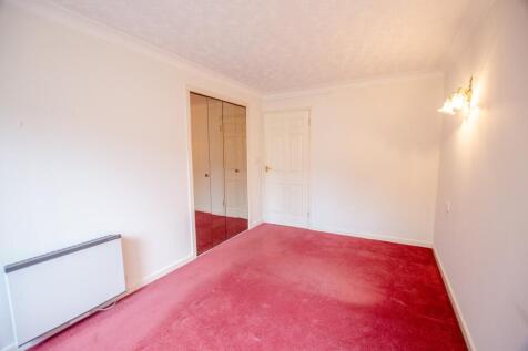10 Burnards Court TPS Bodmin 01208 74182-2