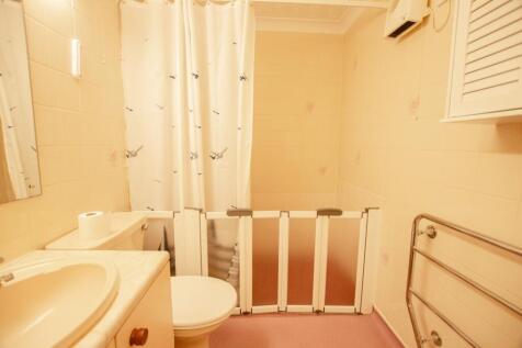 10 Burnards Court TPS Bodmin 01208 74182-5