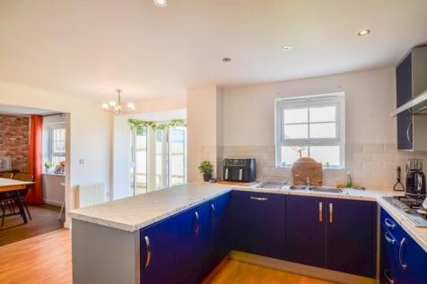 6 Mudge Walk TPS Bodmin Branch 01208 872728-6